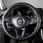 K&auml;sitsi &otilde;mmeldav auto roolikatte punutis Mercedes Benz C E-klassi C200 E300 CLA GLC260 GLA GLE jaoks Ehtne nahk Siseosa mo00