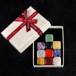 10 tk/karp naturaalne poolv&auml;&auml;riskivi, ruudukujulised kristallv&auml;&auml;riskivid, dekoratiivkollektsioonid, emadep&auml;ev, j&otilde;ulud, t&auml;nup&uuml;ha kingitused, karp 7x9 cm Box 7x9cm,Stone15-18mm