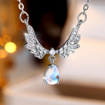 Trendikas h&otilde;bedase v&auml;rvi l&auml;ikiv tsirkoon Angel Wings Water Drop ripats kaelakeed naistele pulmaehted kingitused h&otilde;be