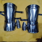 Paar k&auml;ekaitsmeid Fantaasia S&otilde;dalane LARP Terasest K&auml;ekaitsmed Cosplay Kost&uuml;&uuml;m