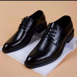 Meeste kleit peokingad Must meeste &uuml;likond kingad Talian nahk Zapatos Hombre pidulikud kingad Meeste kontoris Sapato Social Masculino 42