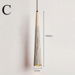 Moodne disainmagamistuba voodi k&otilde;rval rippvalgusti disainvitriin Homestay retrorestoran, baarileti ripplamp A