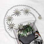 Saadaval Four Seasons Uus v&ouml;&ouml; naiste nahast mood Mitmek&uuml;lgne teksap&uuml;ksid v&ouml;&ouml;kaunistus seeliku, &uuml;likonna, kampsuni v&ouml;&ouml;kohaga 105cm