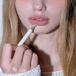 AOU silikoonist otsaga pintsel