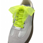 1 paar naiste pehmed vabaaja lamedad kingapaelad tossidele 2,5 cm laiad kingatarvikud kingapaelad siidist satiinpael kingapaelad 100cm valge