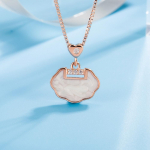 Retro naturaalne valge Ping An Drinking Kaelakee Senior Sense of Retro ja Magus valge