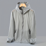 Moodsad p&auml;ikesekaitsekreemid Suvised meeste riided vabaaja Upf 50 &otilde;hukese kapuutsiga paari suures suuruses suvejoped M hall