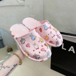 PVC slaidid Naiste v&auml;lisr&otilde;ivad l&otilde;hnavastased kingad suvised pehme p&otilde;hjaga multifilmi sandaalid Kodu Vannituba M&auml;hitud varvasuss &otilde;ues rannas pl&auml;tud 36-37 valge