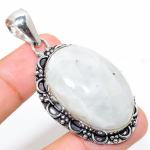 Natural Rainbow Moonstone Gemstone 925 Sterling Silver Pendant 2.25 u6w66
