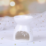 Keraamiline eeterlik &otilde;li lambi aroomip&otilde;leti aroomiteraapia k&uuml;&uuml;nla l&otilde;hnahoidja