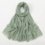 Bambusest s&otilde;lmega puuvillane sall: &Uuml;hev&auml;rviline, karusnahast &auml;&auml;risega peapael ja sall, aastaringselt kasutatav naiste aksessuaar. 70*180cm