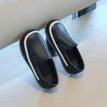 Laste vabaajajalatsid v&auml;ikelastele poistele moekad klassikalised PU-nahast pealepandavad laste madalad kingad, k&otilde;ikidele riietele sobivad mokassiinid, briti stiilis pehmed kingad 21