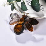 Blucome kvaliteetne anime akr&uuml;&uuml;list putukaprossid, mitmev&auml;rvilised mesilase kujuga naistele, meeste &uuml;likonnad, hijabn&otilde;elad roosa