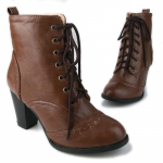 Naiste k&otilde;rge kontsaga l&uuml;hikesed saapad, moekad ja retro Briti stiilis nikerdatud paksud kontsad, &uuml;hev&auml;rvilised saapad 39 pruun