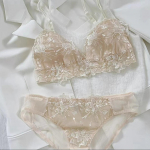 Prantsuse pitsist lilled tikandid rinnahoidja alusp&uuml;ksid Seksikas &uuml;li&otilde;huke naiste aluspesu Triangle Cup Bralette romantiline pesukomplekt S beež