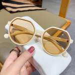 Vintage naiste polariseeritud p&auml;ikeseprillid &uuml;mmarguse raamiga prillid Mood v&auml;listingimustes rannapuhkuse p&auml;ikeseprillid beež