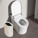 Avatud &uuml;lemine pr&uuml;gikast kaasaskantav pr&uuml;gikast vannitoa &otilde;pperuumi hotelli jaoks White