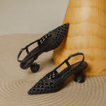 Prantsuse terava ninaga &otilde;&otilde;nes kootud k&otilde;rged kontsad suvine uus hingav madala &auml;&auml;rega elegantse temperamendiga t&uuml;hjad sandaalid naistele 40