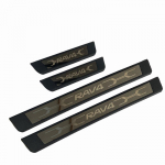 RAV4 Plastikust uksepakikaitse: Kukkumisvastased kleebised ja universaalsed kokkup&otilde;rketriibud RAV4 Plastic Base Long Carbon Fiber