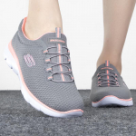 Skechers Naiste GYPK Sportlikud K&auml;imissussid US 5