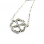 Les Tr&eacute;sors De Lily [P0202] &ndash; h&otilde;bedane kaelakee 'Clover' h&otilde;bevalge (roodiumiga kaetud) valge