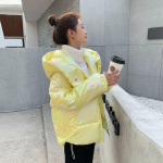 Talvine soe heledast nahast leivaparkade mantel lahtine roosa naiste jakid, kollased riided M roosa