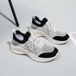 Naiste suvised vabaaja platvormiga tossud libisemisvastased mugavad jooksujalatsid V&otilde;rgust hingavad paksud paeltega tossud naiste tennised 35 must