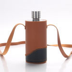 Veinipudelikott v&auml;listingimustes kasutamiseks m&otilde;eldud Flagon kaasaskantava kandehoidjaga veekeetja meestele s&uuml;nnip&auml;evakingitus 500ml