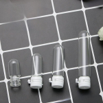 L&auml;bipaistev bajonettklaasist pudel vedeliku jaoks (1,5 ml, 2 ml, 3 ml, 5 ml) - Pisarakujuline v&auml;ike pirn 1.5ml; white tear-off cap; glass