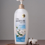 On The Body Ultra niisutav du&scaron;igeel 785 ml puuvilla&otilde;ite l&otilde;hnaga white