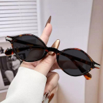 Uued Stiilsed Ovaalse Raamiga Lugemisprillid V&auml;litingimustes UV-kaitsega Prillid Moodne Disain Kaugn&auml;gelikkuse P&auml;ikeseprillid Meestele Naistele +4.0 2.5