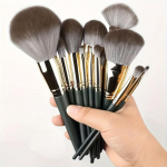 14 tk Pro meigipintslite komplekt &ndash; pehme nailonist harjastega vaiguvarrastega palmiharja disain veatu jumestuskreemiga lauv&auml;rvide kulmude pealekandmiseks 14 brushes