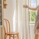 Valge triibulised tikitud kardinad Pooll&auml;bipaistmatud kardinad &otilde;&otilde;nsad K&ouml;&ouml;gi ja elutoa aknakardinad W140xL45CM(Top Pocket) valge