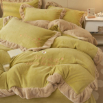 S&uuml;gis- ja talvevoodi piimane sametist neljaosaline komplekt paksendatud soe tikandiga korallveluurist &uuml;hekordne tekikott lina Arktika sametist kolmeosaline komplekt Quilt cover 150*200cm