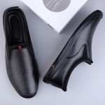 Meeste vabaaja s&otilde;idujalatsid Mugavad hingavad nahkjalatsid Meeste moes kvaliteetsed meeste jalan&otilde;ud 38 must
