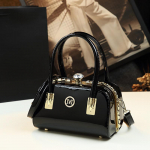 Tekstuuriga &Uuml;he &Otilde;laga Ristkeha V&auml;ike Kott Uus Mitmek&uuml;lgne Keskealise Ema Mini Kott Minimalistlik K&auml;ekott