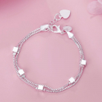 Euroopa ja Ameerika mood kaetud 925 prooviga h&otilde;be kolmekihiline karpkett ruudukujuliste helmestega k&auml;ev&otilde;ru ehted