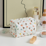 Naiste kosmeetikakott, lilleline meigi&uuml;mbris