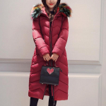 Naine talvine udusulgede puuvillane parkjakk mantel v&auml;lir&otilde;ivad pika kapuutsiga karusnahast krae lukuga tasku lahtise teemantmustriga soe &uuml;hev&auml;rviline S veinipunane v&auml;rv