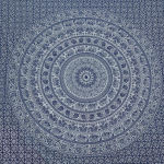 BLESS INTERNATIONAL K&auml;sitsi valmistatud India hipi Bohemian Psychedelic Elevandi Mandala Seinale riputatav voodipesu vaip (Tumesinine ja h&otilde;bedane) Poster