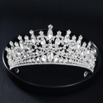 Pruudikroon suur kroon tiaara printsess kuninganna pulmakleit pulmakroon sulamist suur kroon