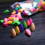 60 tk tagasivoolu viirukikoonused Waterfall segatud looduslike l&otilde;hnade jaoks Waterfall viirukip&otilde;leti hoidja kingitus, mis sobib ideaalselt jooga aroomiteraapia jaoks mix 30pcs