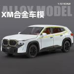 Uus 1:32 BMW XM linnamaastur Kuueukseline simulatsioonsulamist survevalatud m&auml;nguauto mudel Heli ja valgus Tagasit&otilde;mmatav Laste m&auml;nguasjade kollektsioon Kaunistused poistele s&uuml;nnip&auml;evakingitus