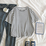 Harajuku l&uuml;hikeste varrukatega Korea O-kaelusega vabaaja moodne s&auml;rk Camiseta Feminina Tops T-s&auml;rk Naiste &uuml;hev&auml;rviline triibuline punk-T-s&auml;rk L