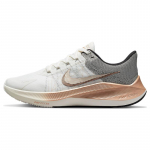 Nike Air Zoom Winflo 8 Premium 'Sail Metallic Copper Coin' Naiste tossud DA3056-101 36.5