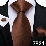 Meeste lipsud siidiroheline triibuline lips Hanky ​​mansetin&ouml;&ouml;pide komplekt Ametlik &auml;rilips N-7821