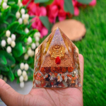 Shree Shri Yantra p&uuml;ramiid rikkuse ja &otilde;itsengu jaoks, tervendamine, negatiivsuse eemaldamine, positiivne energia Vaastu ja Feng Shui kivi