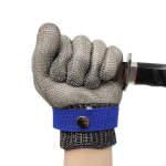 Plastikust rihm, roostevabast terasest v&otilde;rgust kinnas, l&otilde;ikekindel kettpostitus, l&otilde;ikevastane kaitsekinnas k&ouml;&ouml;gi lihuniku puhastuskindale M