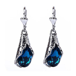 Rippuvad k&otilde;rvar&otilde;ngad, kristallist veetilgast &otilde;&otilde;nsad nikerdatud k&otilde;rvar&otilde;ngad naistele pulmapeo kingitused