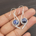 Sodaliit K&auml;sitsi valmistatud V&auml;&auml;riskiviga Ripats, 925 Sterlingh&otilde;be Prooviga H&otilde;be Antiikne Ehtekomplekt, Ripats Kihlumiskingiks 2.00 Inches sinine